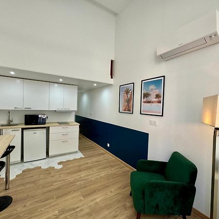 Suite Elias Villeurbanne Esterno foto