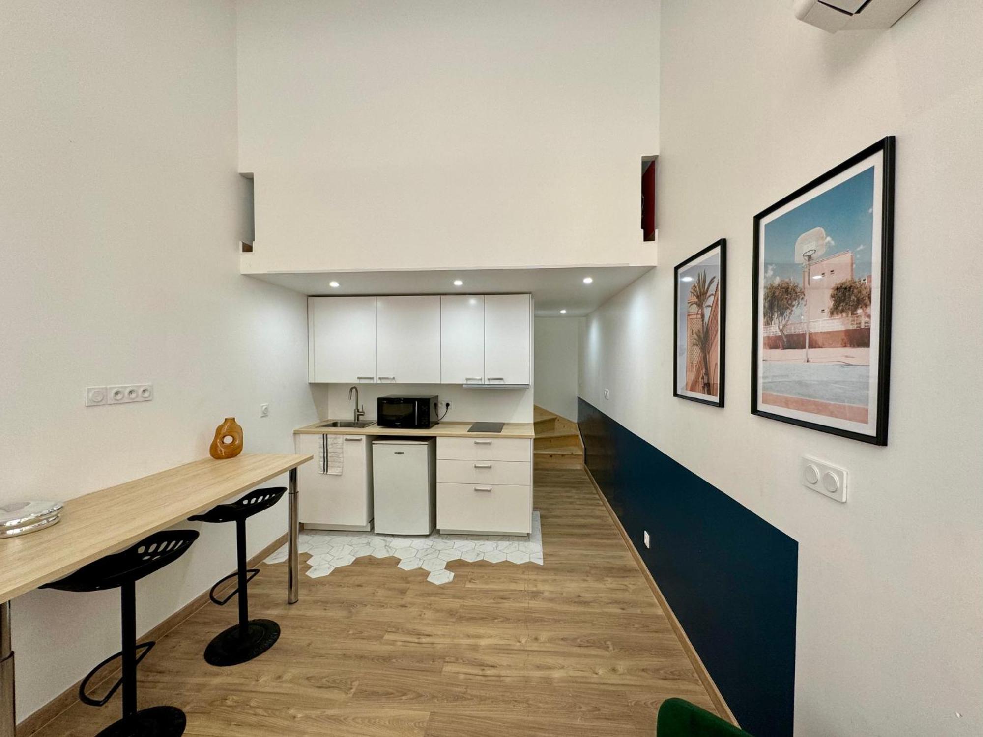 Suite Elias Villeurbanne Esterno foto
